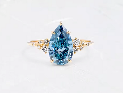 2ct Blue Pear Lab-Grown Diamond Engagement Ring in Yellow Gold – D Color VS1, IGI Certified