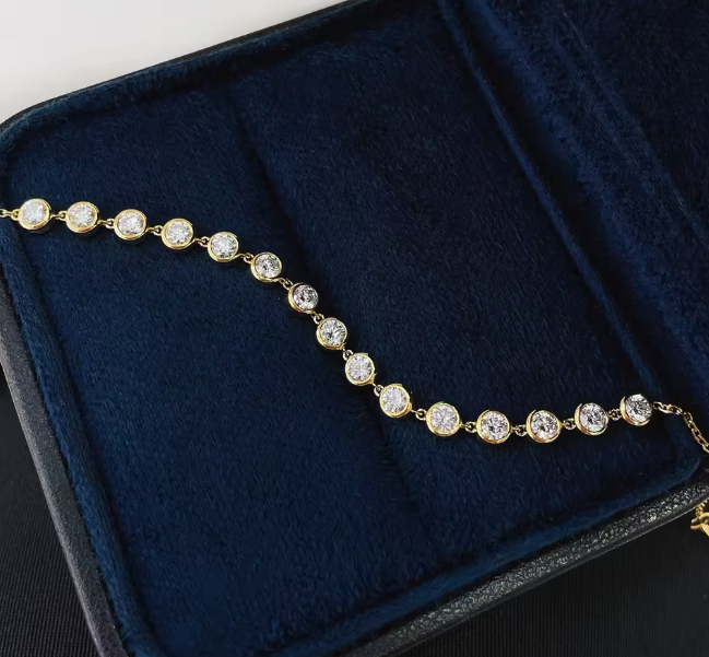 lab-grown diamond bracelet • total 1.10ct • 18k white or yellow gold