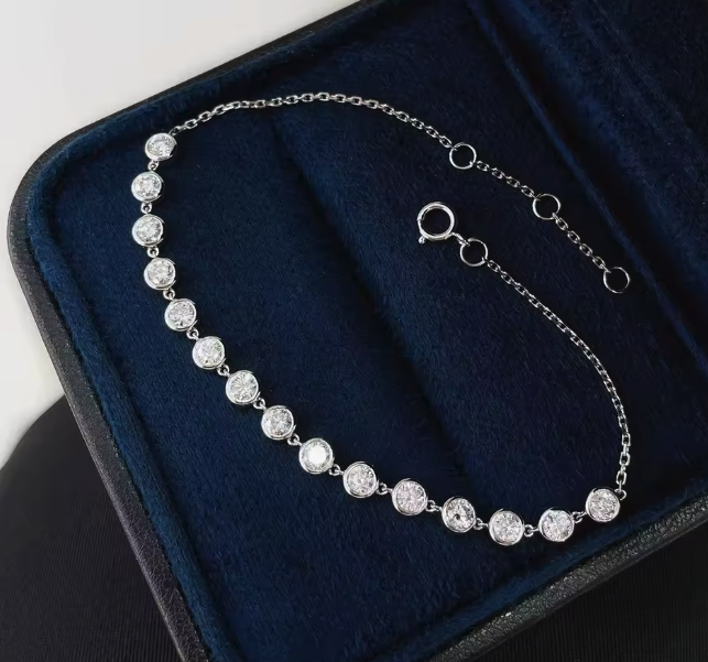 lab-grown diamond bracelet • total 1.10ct • 18k white or yellow gold