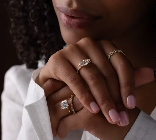 east-west marquise cut pink lab-grown diamond 1.5ct ring in 9k yellow gold with baguette side diamonds