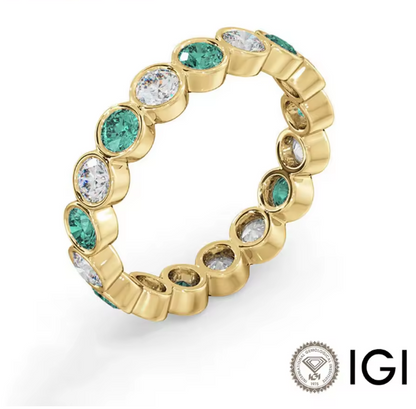 Bezel-Set Emerald & Lab-Grown Diamond Eternity Ring in 14K Yellow Gold – Classic Wedding Band