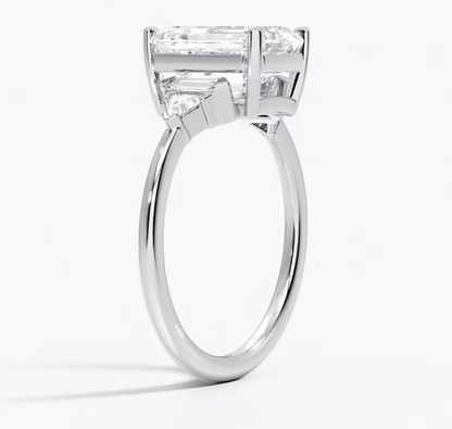 1–2ct Emerald-Cut Lab-Grown Diamond Five-Stone Engagement Ring in 14K White Gold – IGI Certified VS1