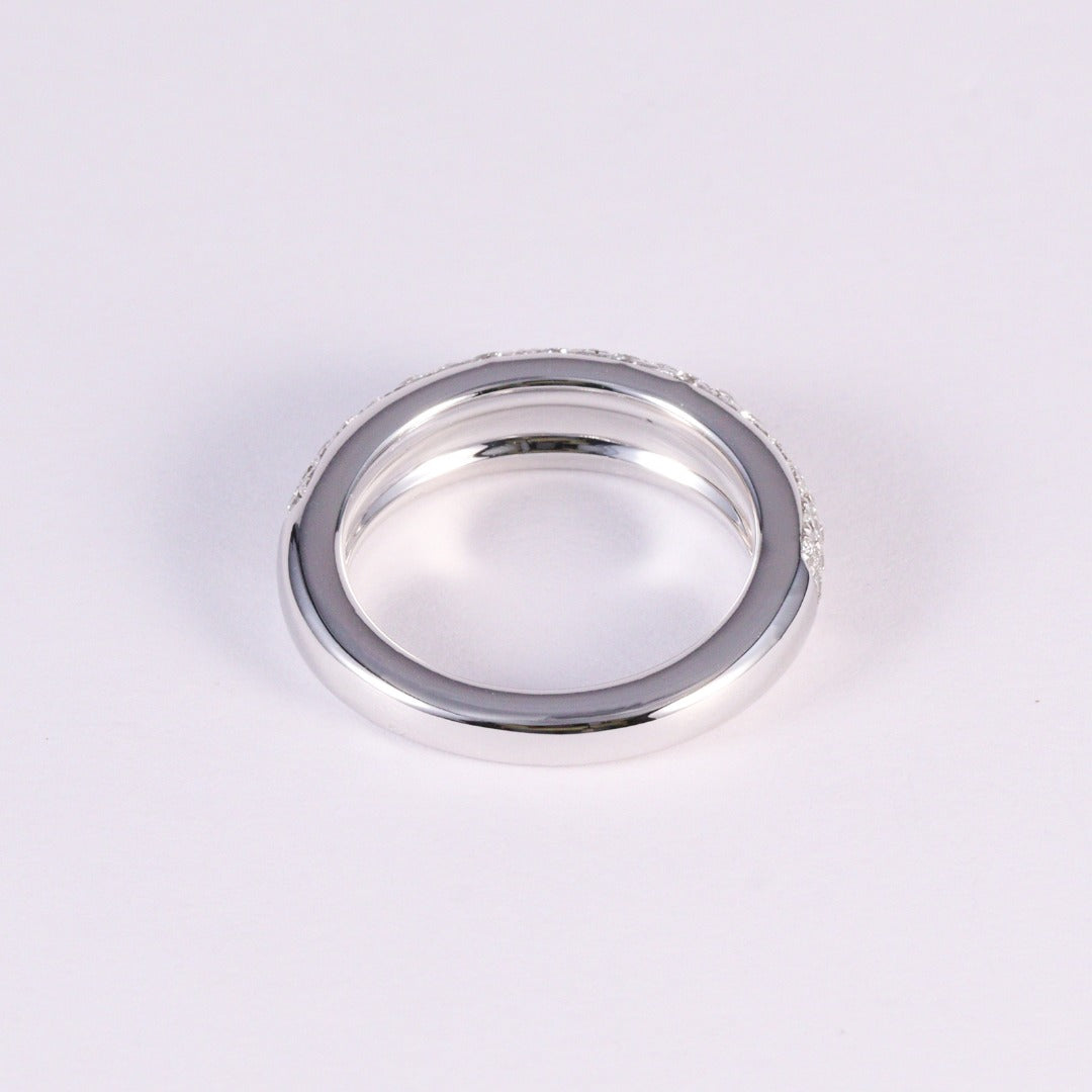diamond pavé dome stack ring in 9k gold