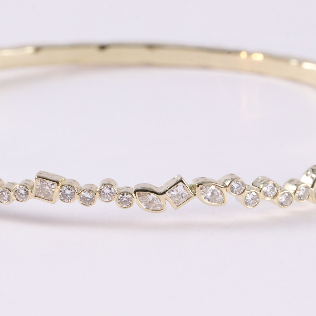vintage-style lab-grown diamond bracelet in 14k yellow gold